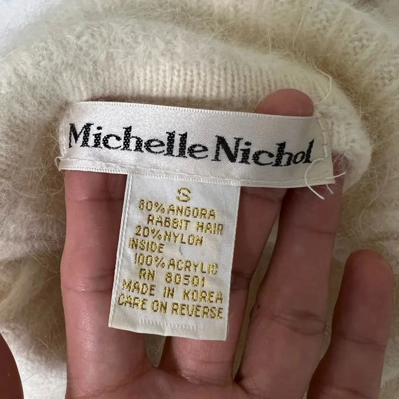 Michelle Nichol Turtleneck Sweater Size Small - Picture 3 of 9